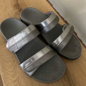 Women’s Vionic Randi Slide Sandal size 7